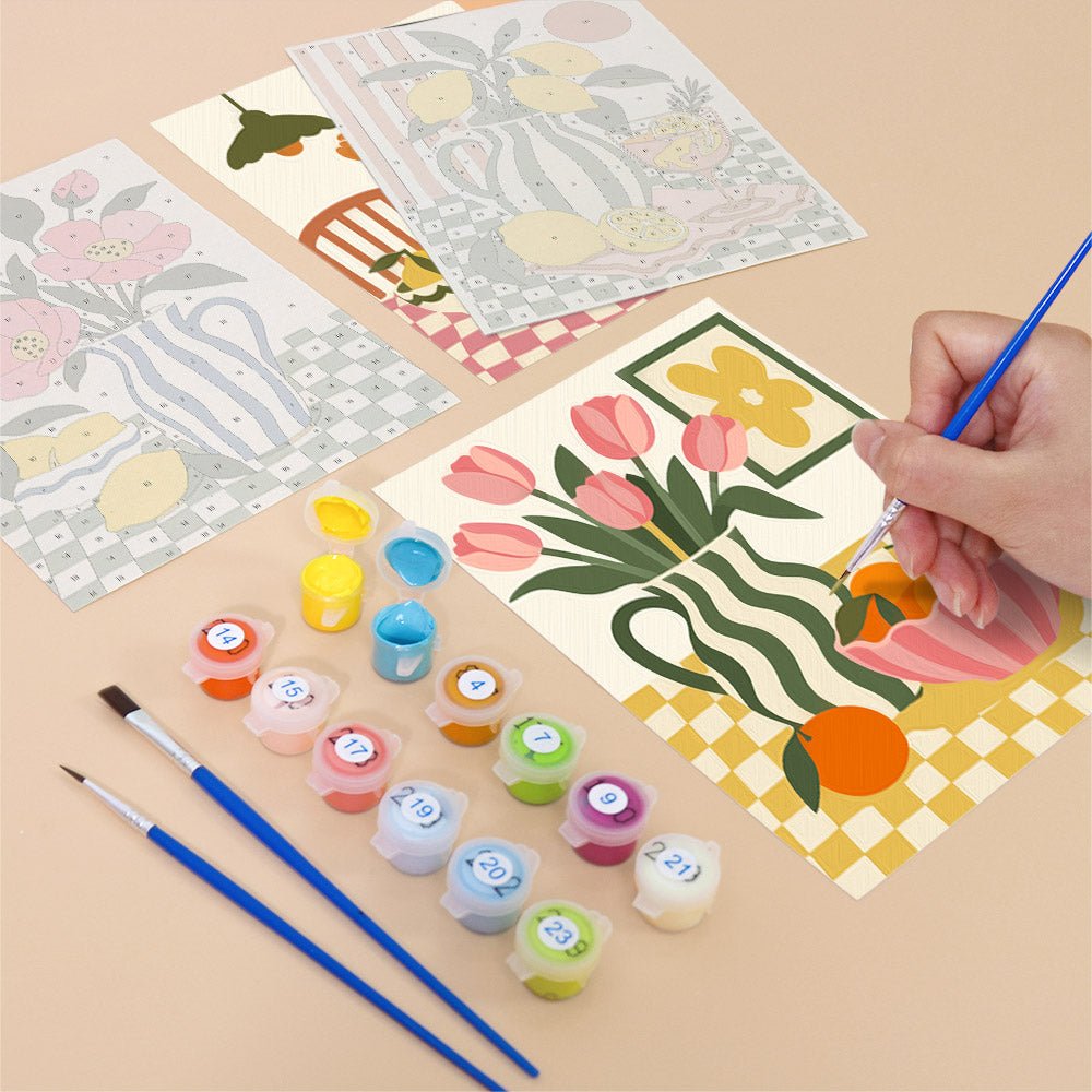Checkered Vases mini painting set