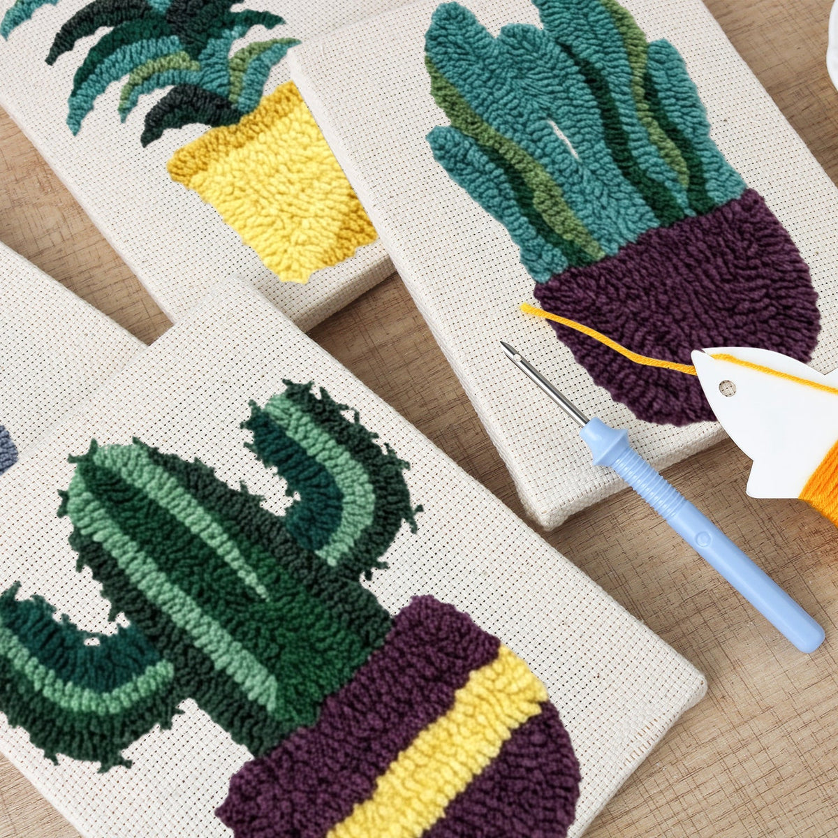 Leafy Loops - Set of 4 - Judy Paint