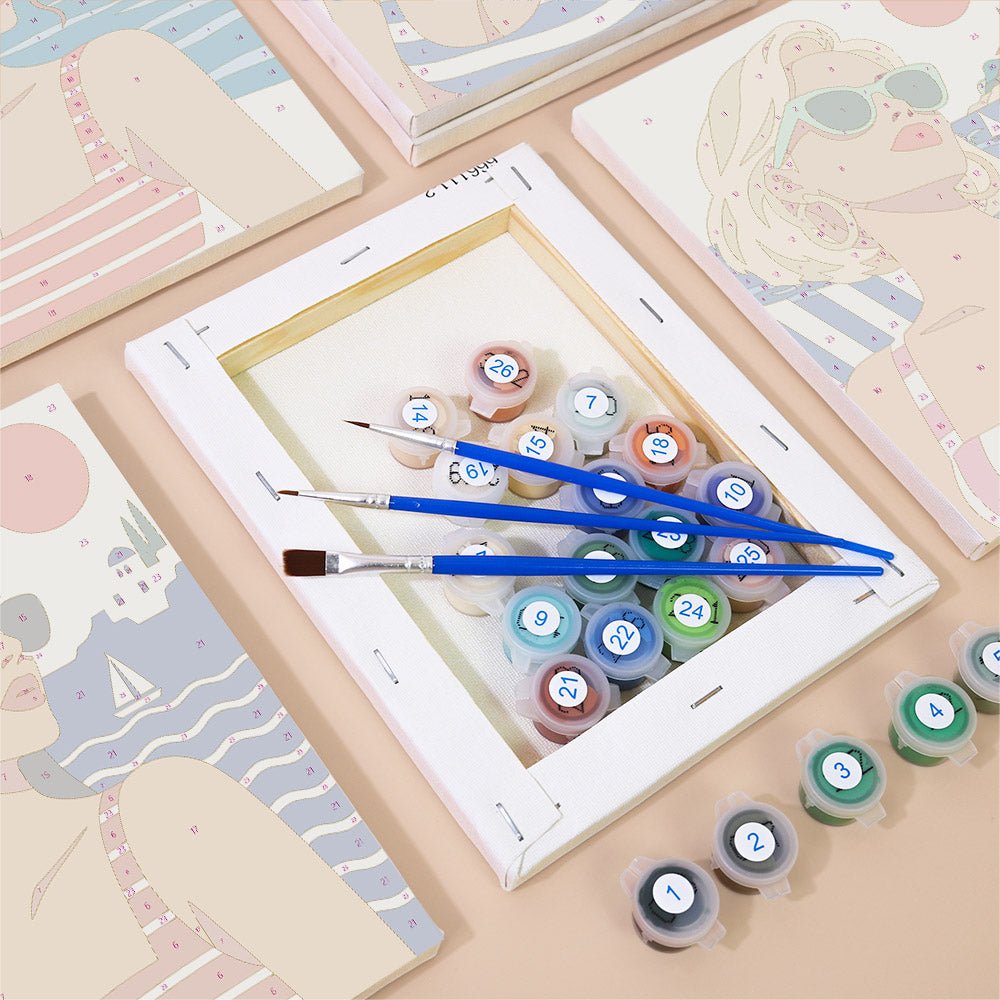 Riviera Girls mini painting set