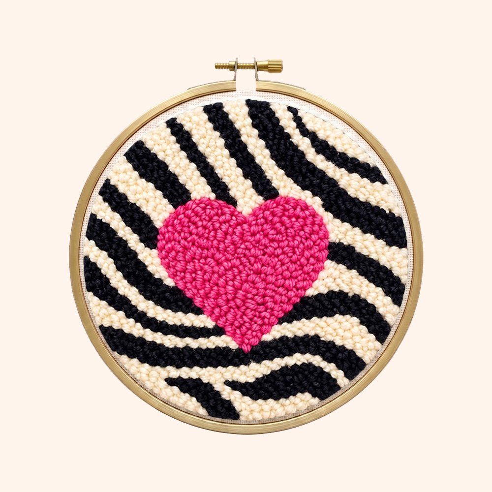 Zebra Heart - Circle Edition - Judy Paint